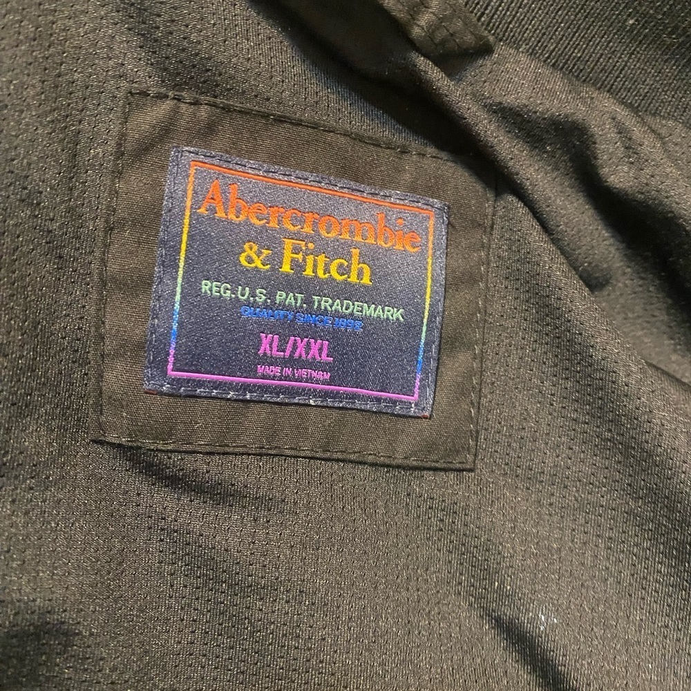 Abercrombie & Fitch Sequin Bomber Coat Jacket Rainbow size XL/XXL - Picture 4 of 8